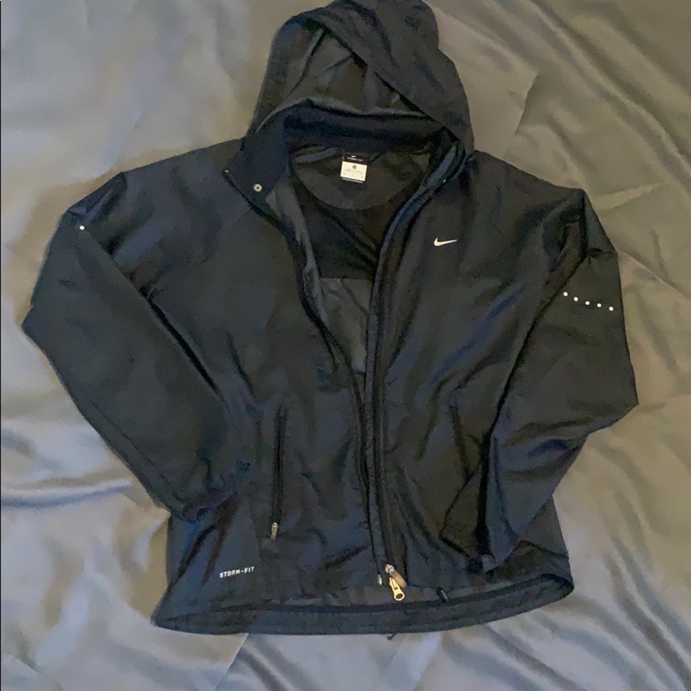 Nike Storm Fit Running Jacket